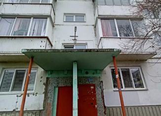 Продажа 3-комнатной квартиры, 65 м2, Шарыпово, 6-й микрорайон, 49