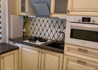 Продаю 2-комнатную квартиру, 45.6 м2, Сертолово, микрорайон Чёрная Речка, 11