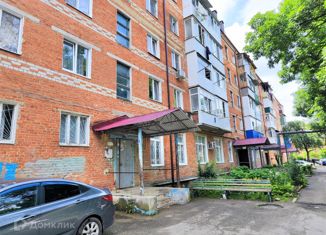 Продажа трехкомнатной квартиры, 58.4 м2, Апшеронск, улица 22 Партсъезда