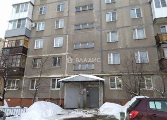 Продам 1-комнатную квартиру, 36 м2, Нижний Новгород, улица Генерала Зимина, 6, метро Московская