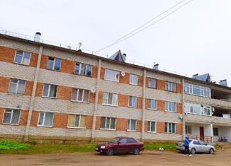 Продаю комнату, 10 м2, село Визинга, улица Оплеснина, 4