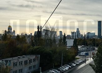 Продам 2-ком. квартиру, 40.9 м2, Екатеринбург, улица Мамина-Сибиряка, 42, улица Мамина-Сибиряка