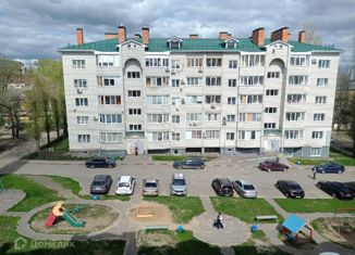 Продается 2-комнатная квартира, 62.8 м2, город Семилуки, улица Гагарина, 43/2