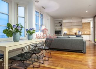 Сдается в аренду четырехкомнатная квартира, 181 м2, Москва, улица Алабяна, 13к1, район Сокол