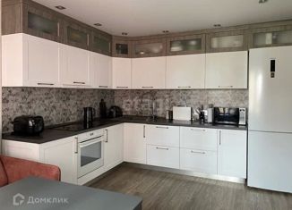 Продажа трехкомнатной квартиры, 92 м2, Новосибирская область, Звёздная улица, 6/1