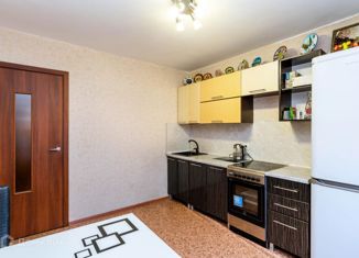 Продажа трехкомнатной квартиры, 72 м2, Кемеровская область, Пионерский проспект, 62