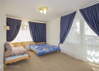 2-комнатная квартира на продажу, 56 м2, поселок Мичуринский, Карасьевская улица, 12