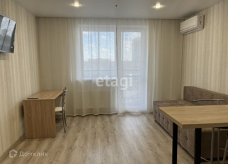 Продам однокомнатную квартиру, 33.6 м2, Омск, улица Маршала Жукова, 156