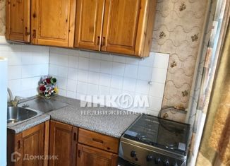 Аренда двухкомнатной квартиры, 45 м2, Москва, улица Паршина, 21к2, улица Паршина