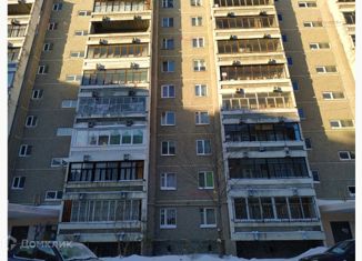 Продажа 3-комнатной квартиры, 54 м2, Екатеринбург, улица Индустрии, 30, улица Индустрии