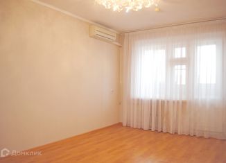 Продается двухкомнатная квартира, 45.6 м2, Татарстан, улица Абсалямова, 27
