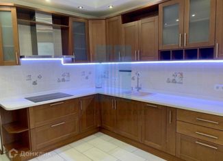 Продается двухкомнатная квартира, 60 м2, Щербинка, Индустриальная улица, 6