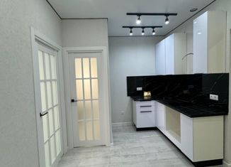 Продам 2-комнатную квартиру, 44 м2, Краснодар, Московская улица, 125к2