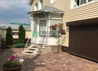 Продам дом, 370.6 м2, Бавлы