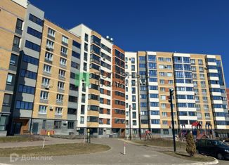 Продам 2-ком. квартиру, 49 м2, село Первомайский, Весенняя улица, 9, ЖК Горизонты