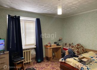 Продам квартиру студию, 32.4 м2, посёлок Увельский, улица 40 лет Октября, 26