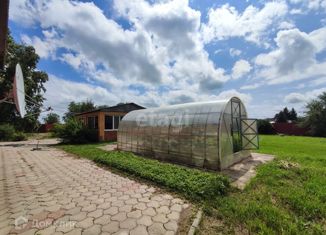 Продам дом, 220 м2, село Усть-Ивановка, Больничная улица, 9