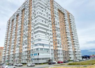 Продается 3-комнатная квартира, 77.9 м2, Новороссийск, проспект Ленина, 52А, ЖК Малая Земля