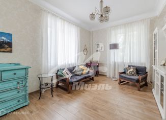 Продается 4-ком. квартира, 70 м2, Москва, Усачёва улица, 29к8, станция Лужники