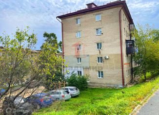 Продается трехкомнатная квартира, 52.1 м2, Находка, Ленинградская улица, 9А