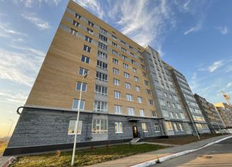 Продажа трехкомнатной квартиры, 92.7 м2, Тверь, Московский район, бульвар Гусева, 68