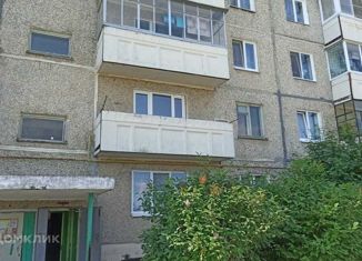 Продаю 2-ком. квартиру, 52.5 м2, деревня Крылосово, улица КИЗ, 15