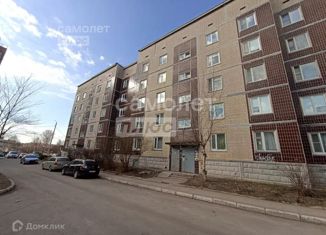 Продам 3-комнатную квартиру, 73 м2, Ленинградская область, Травяная улица, 8