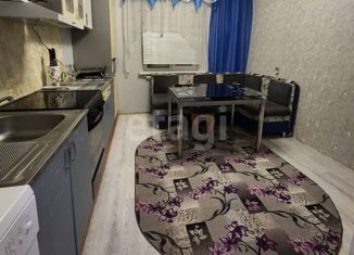 Продается 2-комнатная квартира, 47.9 м2, Тюменская область, Комсомольская улица, 2