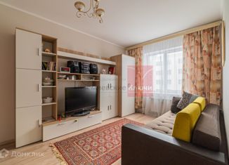 Продам 1-комнатную квартиру, 40 м2, Петергоф, Парковая улица, 16к4