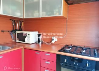 Продам 3-комнатную квартиру, 54.2 м2, Санкт-Петербург, улица Руставели, 64к2, метро Гражданский проспект