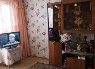 Продается 2-комнатная квартира, 45.4 м2, Нижний Новгород, улица Старых Производственников, 13, улица Старых Производственников