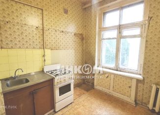 Продам 2-ком. квартиру, 61.3 м2, Москва, Перовская улица, 26к1, метро Перово