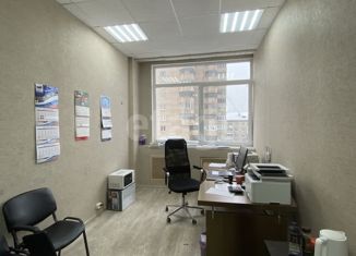 Продам офис, 18 м2, Екатеринбург, улица Луначарского, 80, Кировский район