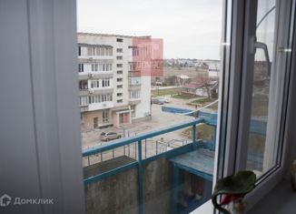 Продажа 1-комнатной квартиры, 34 м2, поселок городского типа Мирный, улица Сырникова, 24