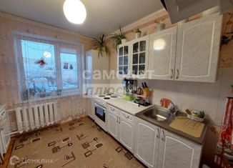 Продам трехкомнатную квартиру, 65 м2, Когалым, Молодёжная улица, 2