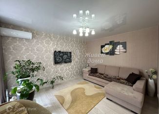 Продажа двухкомнатной квартиры, 56.1 м2, Волгоградская область, улица Пожарского, 338