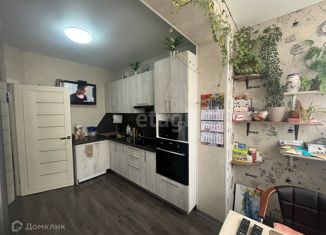 Продаю 2-ком. квартиру, 49.3 м2, Краснодар, Кадетская улица, 9, Кадетская улица