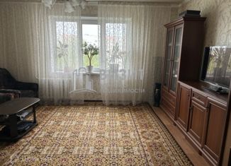 Продажа трехкомнатной квартиры, 65.6 м2, Нижнекамск, проспект Шинников, 47