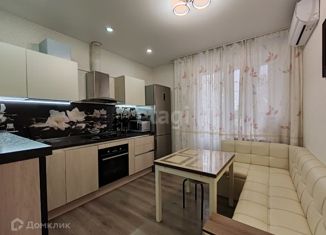 Продажа однокомнатной квартиры, 42.2 м2, Краснодар, улица Невкипелого, 10, ЖК Поющие Фонтаны