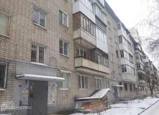 Продается двухкомнатная квартира, 45 м2, Екатеринбург, переулок Трактористов, 17, переулок Трактористов