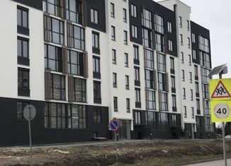 2-ком. квартира на продажу, 67.93 м2, Пионерский, Октябрьская улица, 8