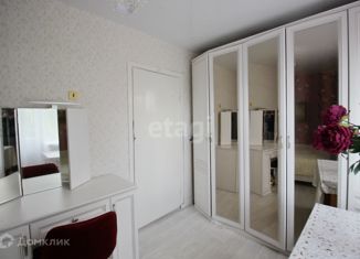 Продаю 3-комнатную квартиру, 51.6 м2, поселок городского типа Новая Майна, улица Микрорайон, 14