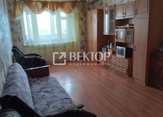 Продаю 3-ком. квартиру, 67 м2, деревня Кренёво, Новая улица, 5