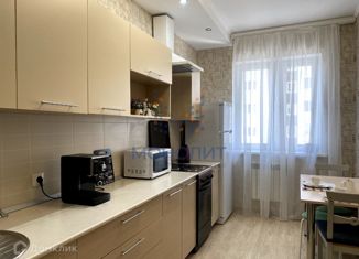 Продается 1-комнатная квартира, 41.9 м2, Татарстан, проспект Альберта Камалеева, 34А