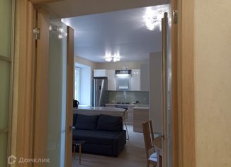 Сдаю в аренду 4-ком. квартиру, 105 м2, Санкт-Петербург, Сестрорецкая улица, 7, метро Чёрная речка