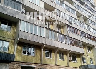 Продается 2-ком. квартира, 51.8 м2, Москва, бульвар Яна Райниса, 17, район Южное Тушино