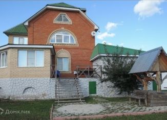 Продаю дом, 170 м2, Рузаевка, улица Академика Филатова