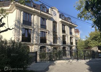 Продаю 2-комнатную квартиру, 34 м2, Сочи, Севастопольский переулок, 8, микрорайон Завокзальный