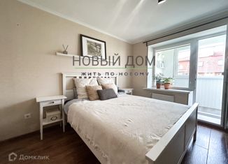 Продаю 2-ком. квартиру, 60 м2, Великий Новгород, Озёрная улица, 12, ЖК Псковский Треугольник