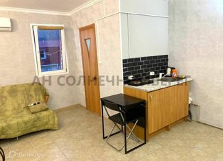 Продается 1-комнатная квартира, 18.4 м2, поселок городского типа Новомихайловский, 2-й микрорайон, 28